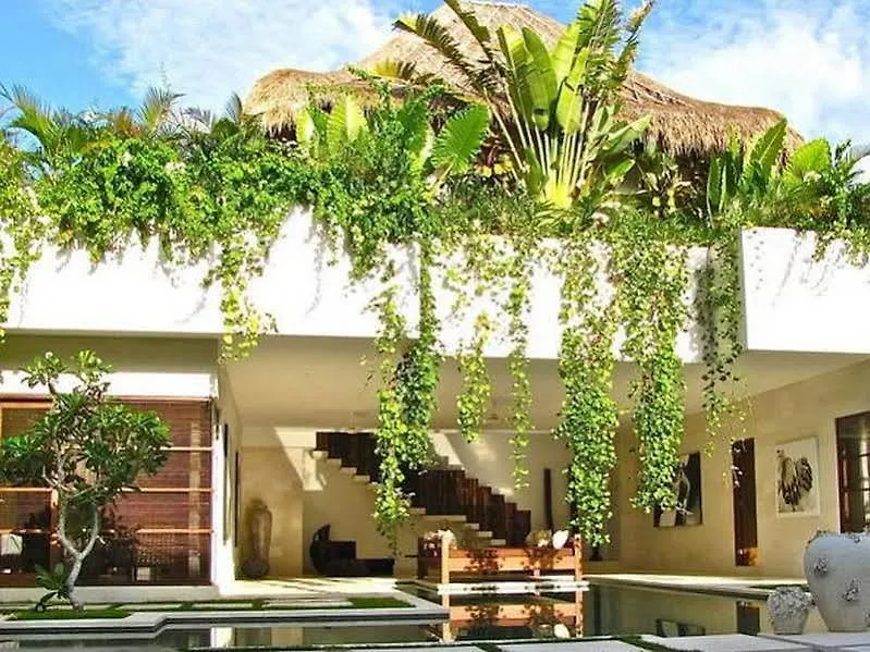 Nyaman Villas Seminyak Indonesien