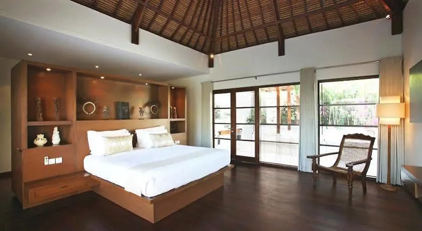 Nyaman Villas Seminyak